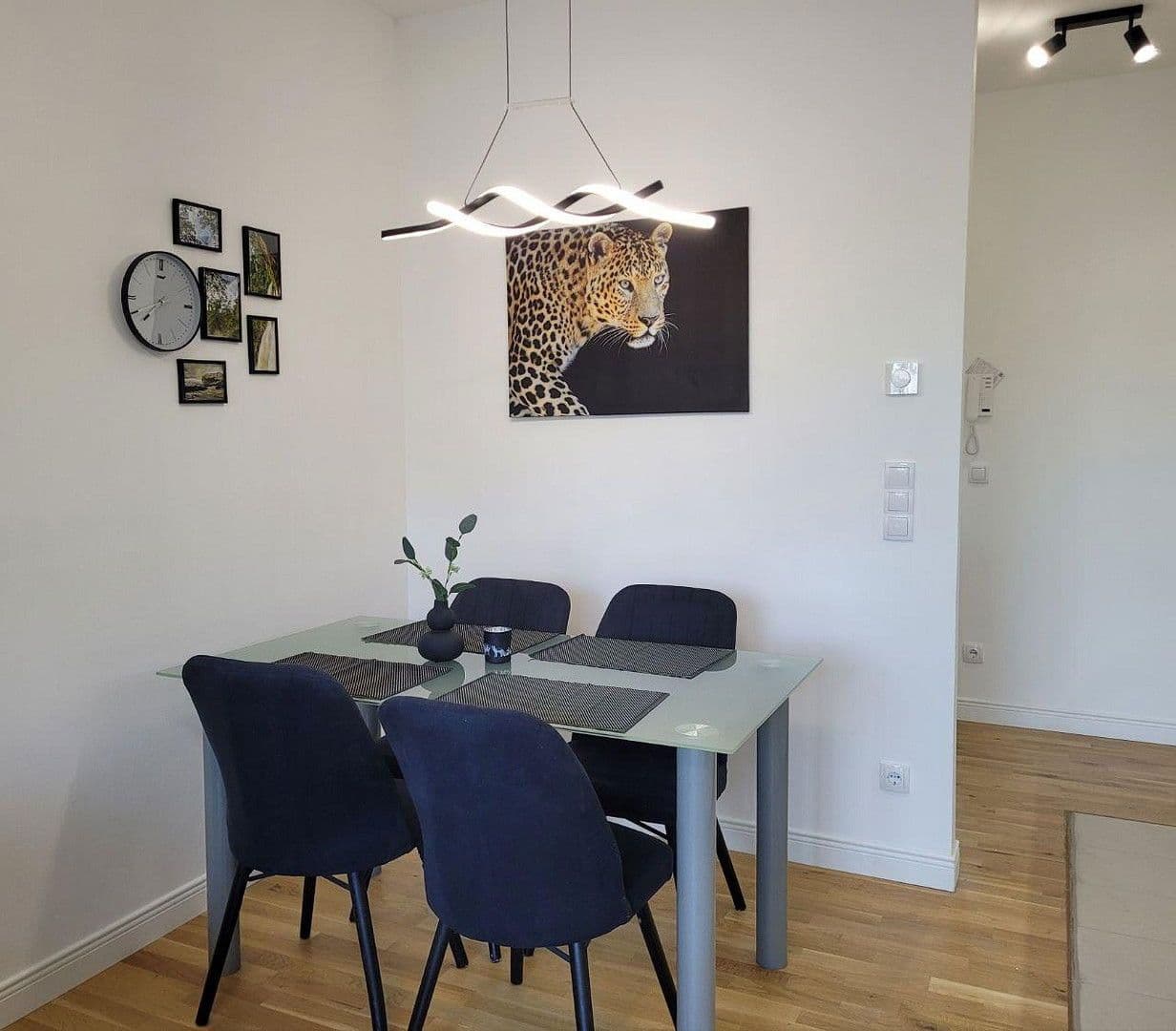 Prenájom bytu 2-izbový 40 m², Sudenburger Straße 25, Magdeburg, Sasko-Anhaltsko Prenájom bytu 2-izbový 40 m², Sudenburger Straße 25, Magdeburg, Sasko-Anhaltsko