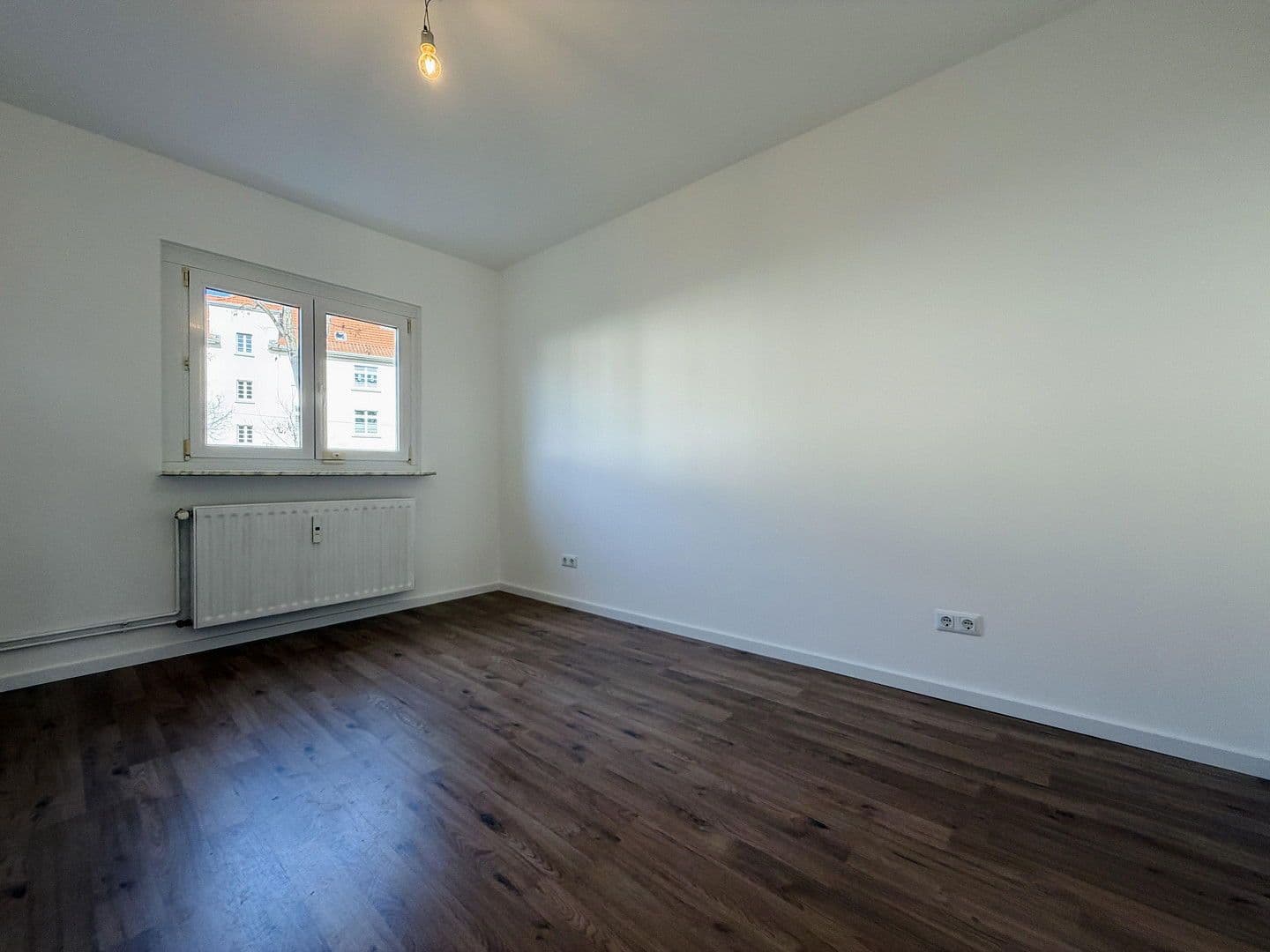 Predaj bytu 3-izbový 63 m², Grüner Hof 32, Köln, Severné Porýnie - Westfálsko Predaj bytu 3-izbový 63 m², Grüner Hof 32, Köln, Severné Porýnie - Westfálsko