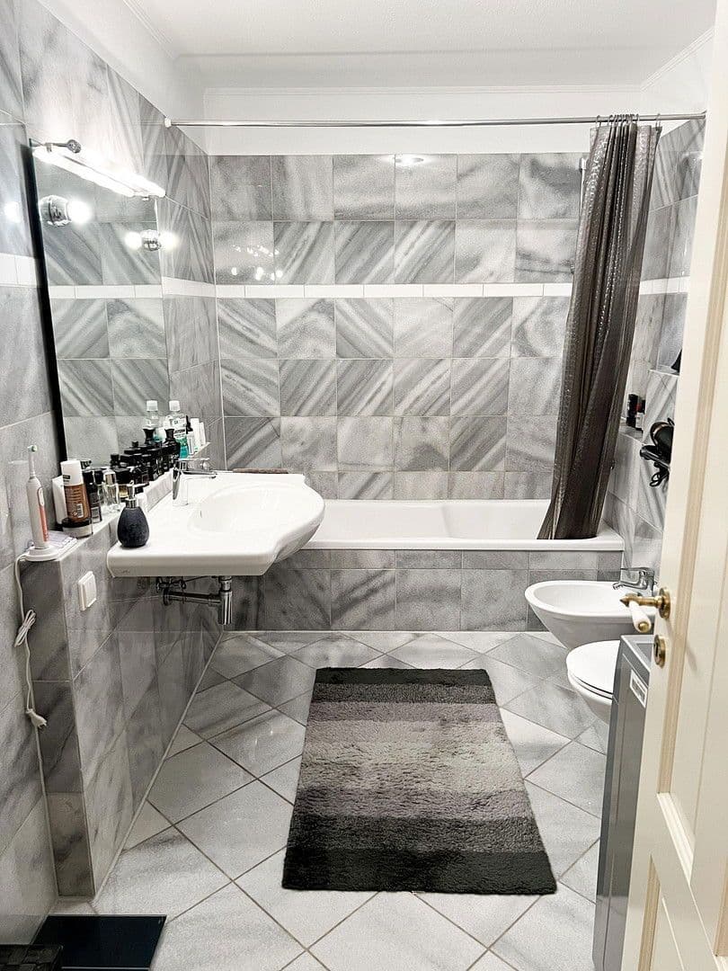 Predaj bytu 2-izbový 79 m², Hamburg, Hamburg Predaj bytu 2-izbový 79 m², Hamburg, Hamburg