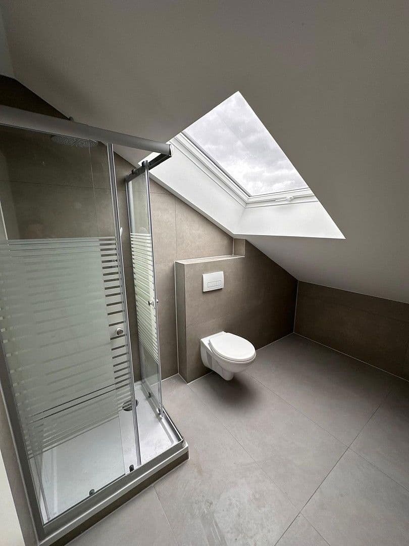 Prenájom bytu 2-izbový 80 m², Markgröningen, Bádensko-Wurttembersko Prenájom bytu 2-izbový 80 m², Markgröningen, Bádensko-Wurttembersko