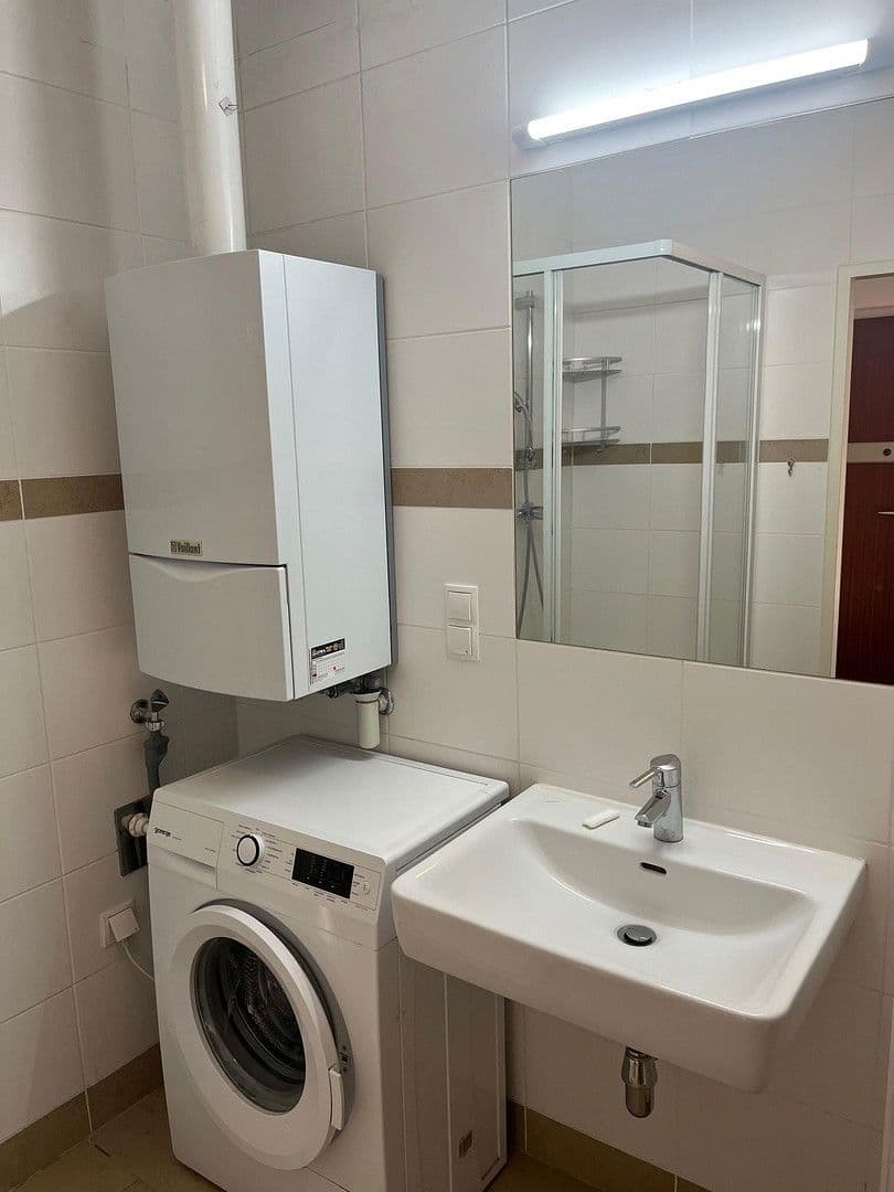 Predaj bytu 2-izbový 68 m², Wien, Viedeň Predaj bytu 2-izbový 68 m², Wien, Viedeň