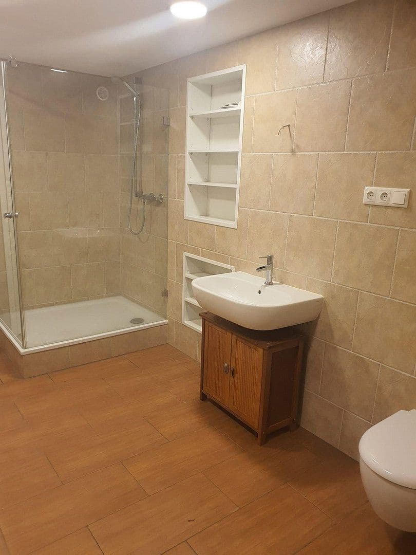 Predaj domu 143 m², pozemek 341 m², Königsberger Straße 25b, Roetgen, Severné Porýnie - Westfálsko Predaj domu 143 m², pozemek 341 m², Königsberger Straße 25b, Roetgen, Severné Porýnie - Westfálsko