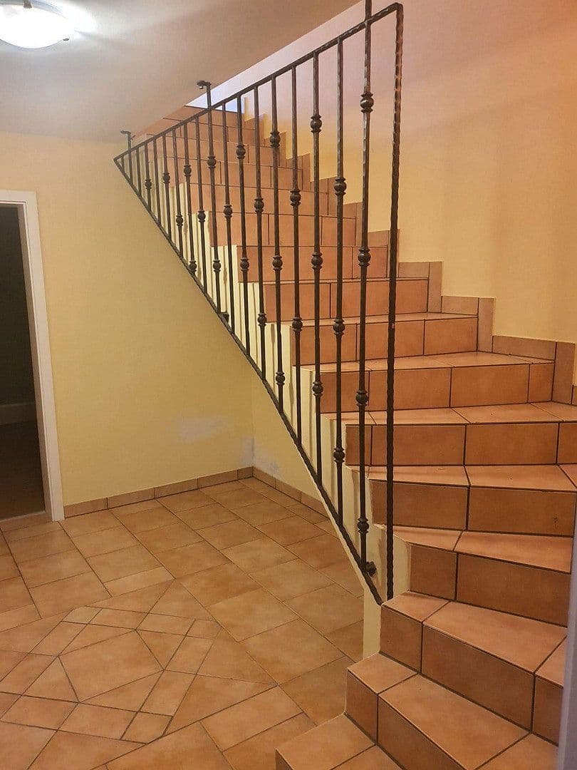 Predaj domu 143 m², pozemek 341 m², Königsberger Straße 25b, Roetgen, Severné Porýnie - Westfálsko Predaj domu 143 m², pozemek 341 m², Königsberger Straße 25b, Roetgen, Severné Porýnie - Westfálsko