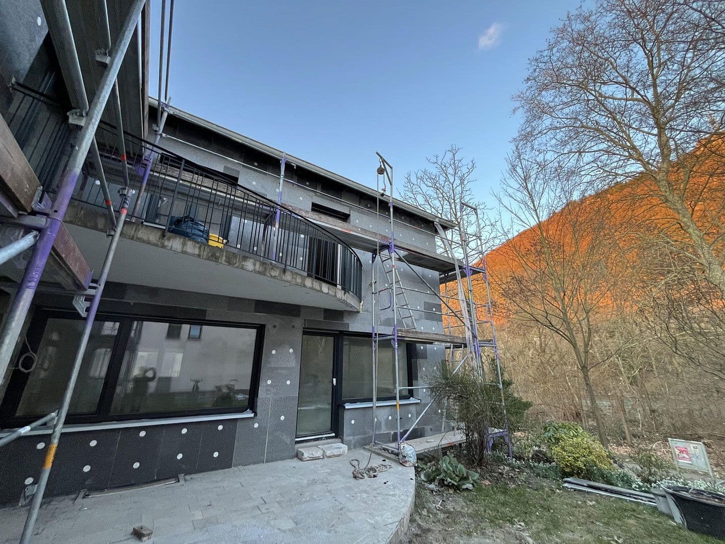 Prenájom bytu 3-izbový 100 m², Bad Kreuznach, Porýnie-Falcko Prenájom bytu 3-izbový 100 m², Bad Kreuznach, Porýnie-Falcko