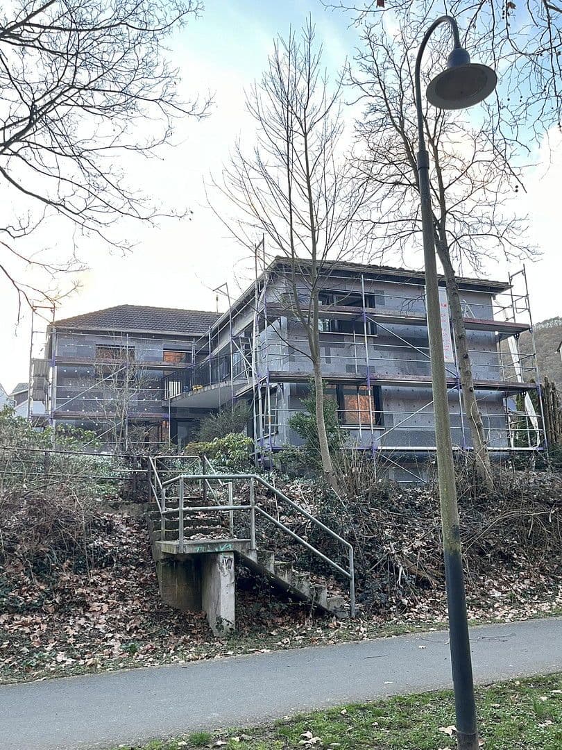 Prenájom bytu 3-izbový 100 m², Bad Kreuznach, Porýnie-Falcko Prenájom bytu 3-izbový 100 m², Bad Kreuznach, Porýnie-Falcko