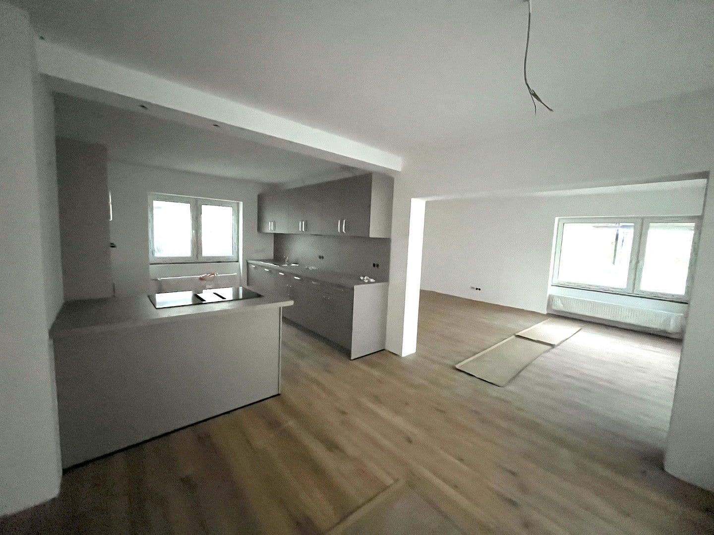 Prenájom bytu 3-izbový 100 m², Bad Kreuznach, Porýnie-Falcko Prenájom bytu 3-izbový 100 m², Bad Kreuznach, Porýnie-Falcko