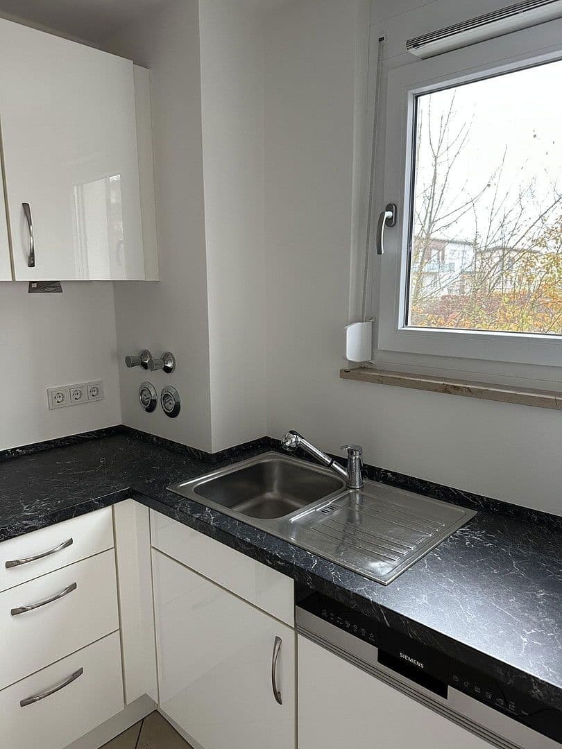 Prenájom bytu 3-izbový 80 m², Garching, Bavorsko Prenájom bytu 3-izbový 80 m², Garching, Bavorsko