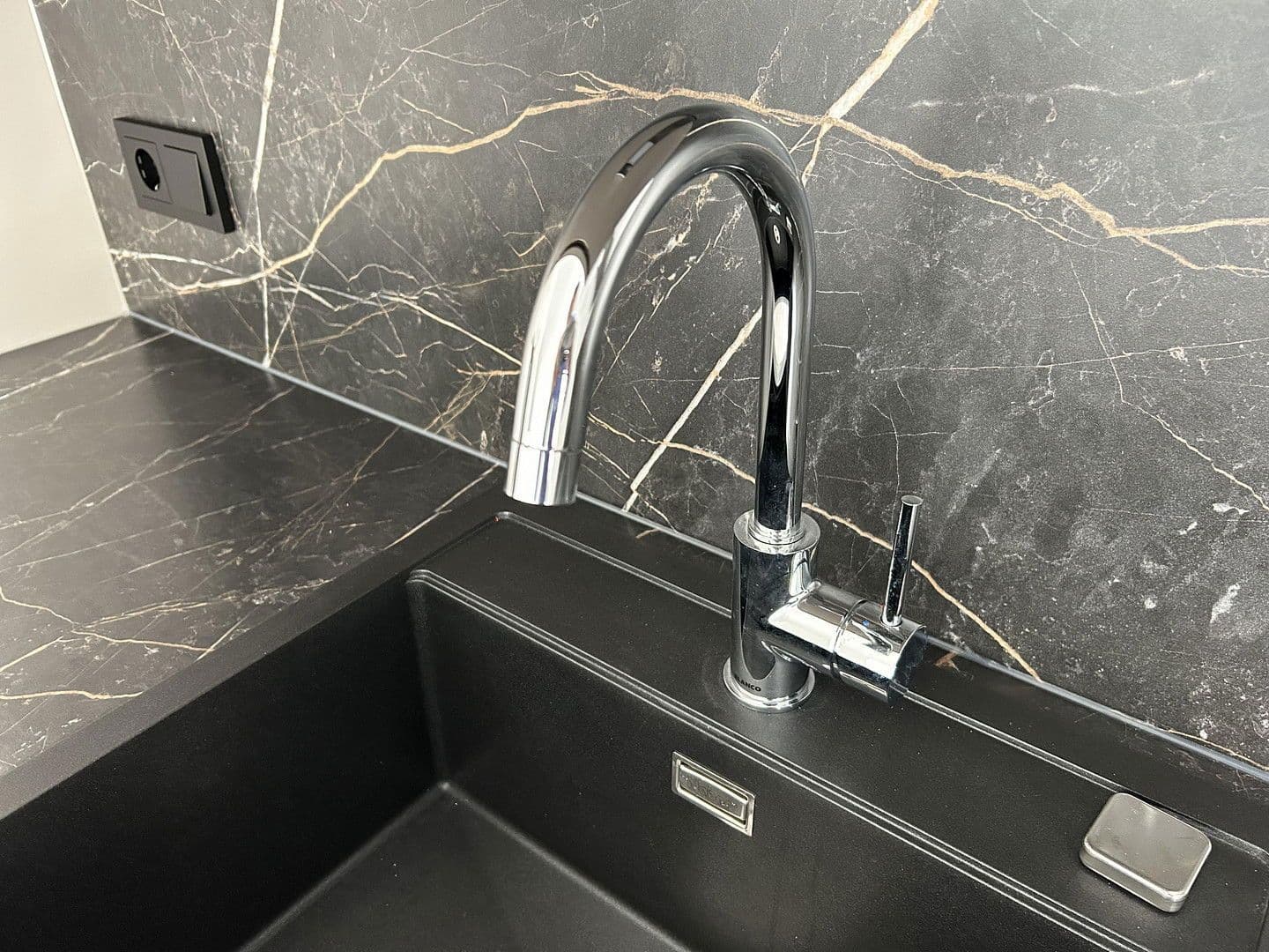 Prenájom bytu 2-izbový 67 m², Scheckertstrasse 2, Zell am Main, Bavorsko Prenájom bytu 2-izbový 67 m², Scheckertstrasse 2, Zell am Main, Bavorsko