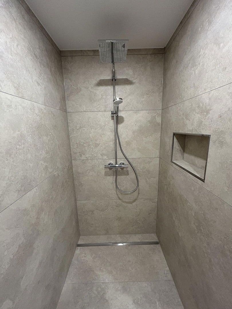 Prenájom bytu 2-izbový 67 m², Scheckertstrasse 2, Zell am Main, Bavorsko Prenájom bytu 2-izbový 67 m², Scheckertstrasse 2, Zell am Main, Bavorsko