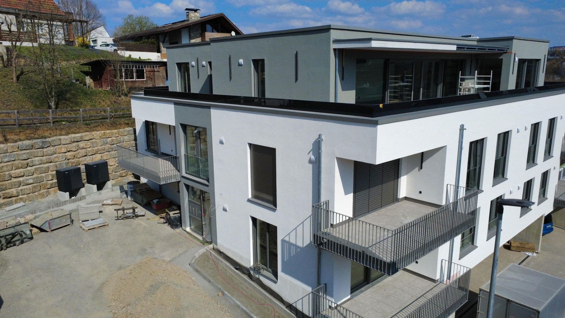 Prenájom bytu 2-izbový 67 m², Scheckertstrasse 2, Zell am Main, Bavorsko Prenájom bytu 2-izbový 67 m², Scheckertstrasse 2, Zell am Main, Bavorsko