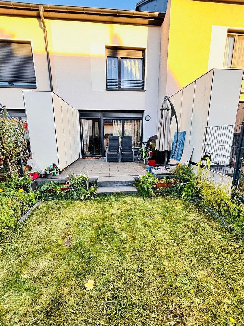 Predaj domu 146 m², pozemek 194 m², Erlangen, Bavorsko Predaj domu 146 m², pozemek 194 m², Erlangen, Bavorsko