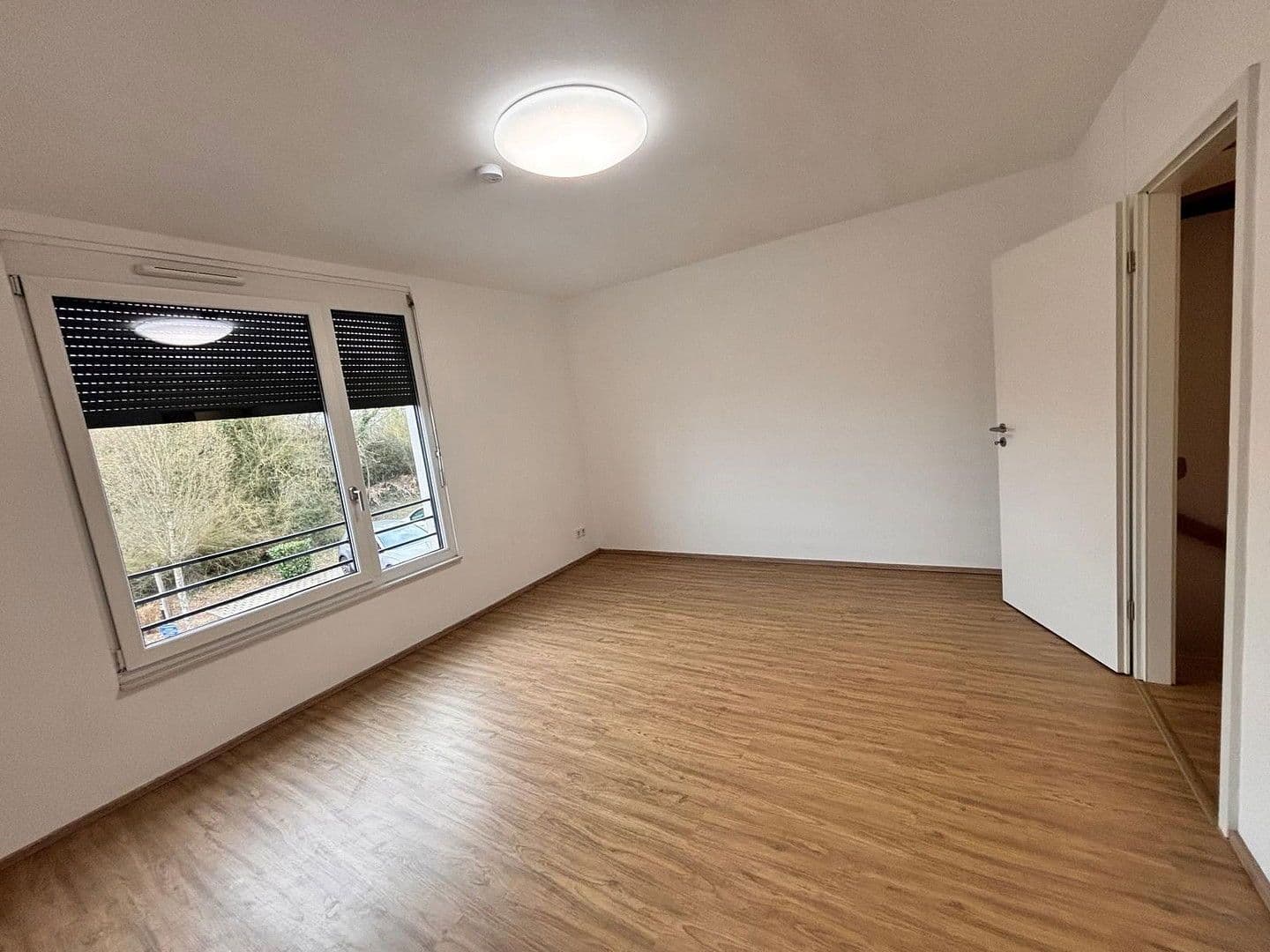 Predaj domu 146 m², pozemek 194 m², Erlangen, Bavorsko Predaj domu 146 m², pozemek 194 m², Erlangen, Bavorsko