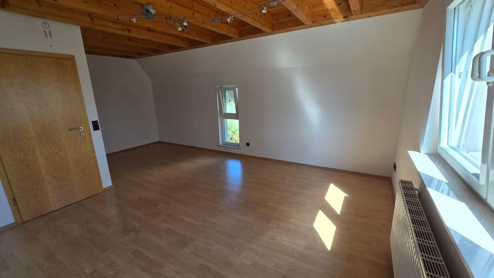 Predaj domu 258 m², pozemek 719 m², Wörth am Rhein, Porýnie-Falcko Predaj domu 258 m², pozemek 719 m², Wörth am Rhein, Porýnie-Falcko