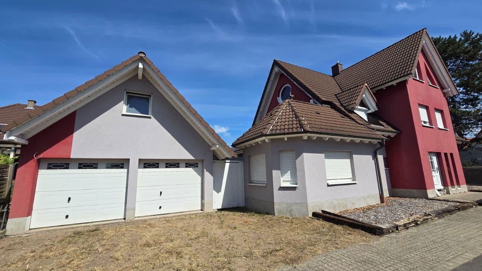 Predaj domu 258 m², pozemek 719 m², Wörth am Rhein, Porýnie-Falcko Predaj domu 258 m², pozemek 719 m², Wörth am Rhein, Porýnie-Falcko