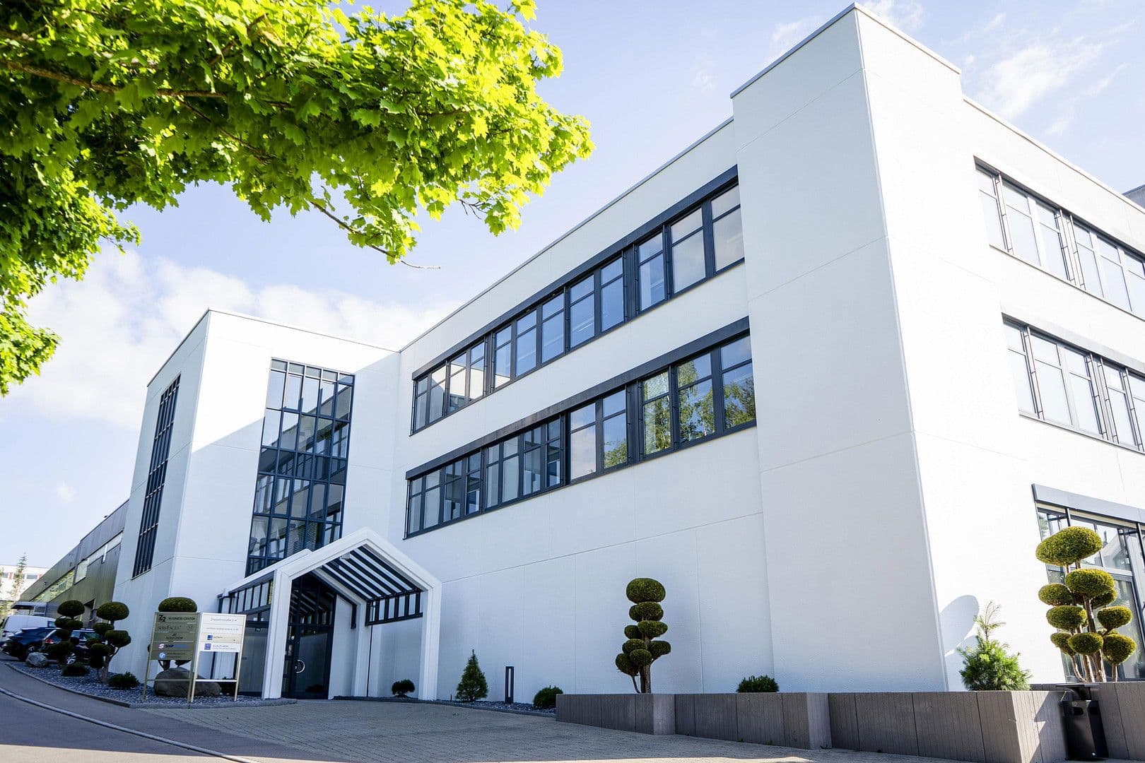 Prenájom kancelárie 20.000 m², Zeppelinstr. 2-4, Sigmaringen, Bádensko-Wurttembersko Prenájom kancelárie 20.000 m², Zeppelinstr. 2-4, Sigmaringen, Bádensko-Wurttembersko