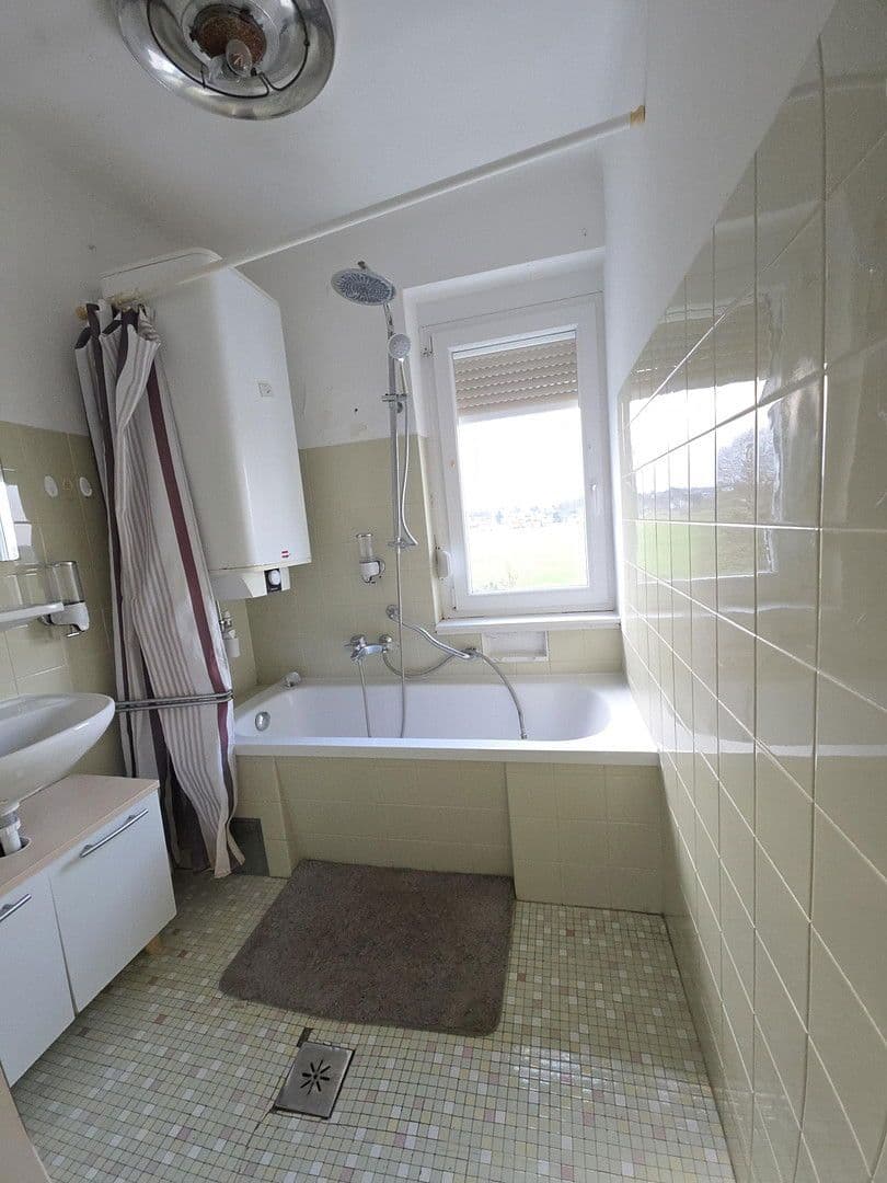 Prenájom bytu 3-izbový 87 m², Güssing, Burgenland Prenájom bytu 3-izbový 87 m², Güssing, Burgenland