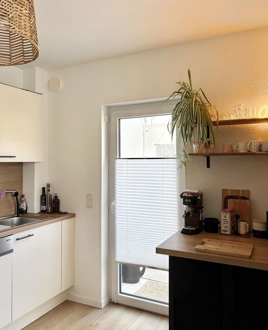 Prenájom bytu 3-izbový 86 m², Am Hollerbusch 16, Heuchelheim an der Lahn, Hesensko Prenájom bytu 3-izbový 86 m², Am Hollerbusch 16, Heuchelheim an der Lahn, Hesensko