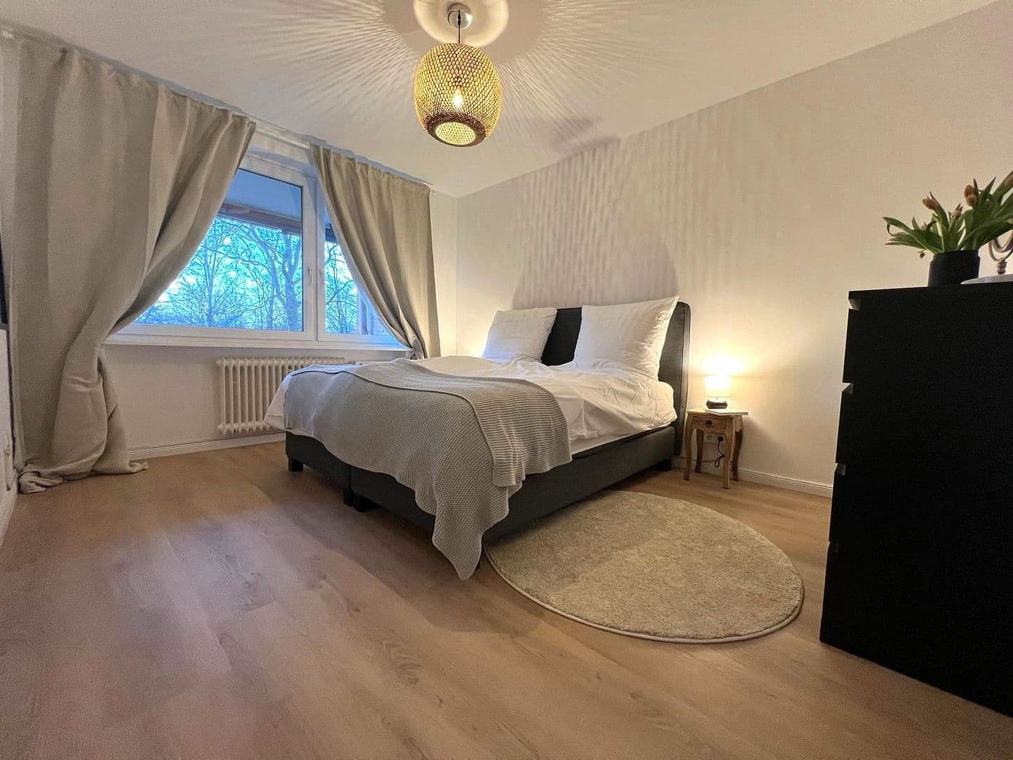 Prenájom bytu 3-izbový 70 m², Hamburg, Hamburg Prenájom bytu 3-izbový 70 m², Hamburg, Hamburg