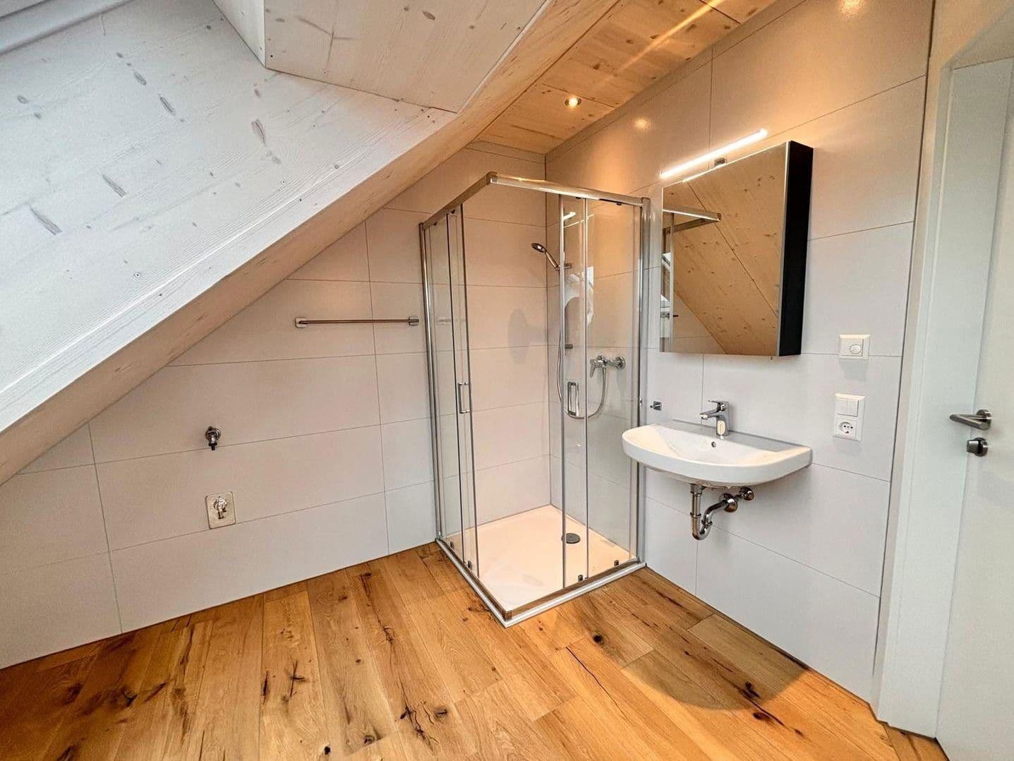 Prenájom bytu 2-izbový 53 m², Öpfingen, Bádensko-Wurttembersko Prenájom bytu 2-izbový 53 m², Öpfingen, Bádensko-Wurttembersko