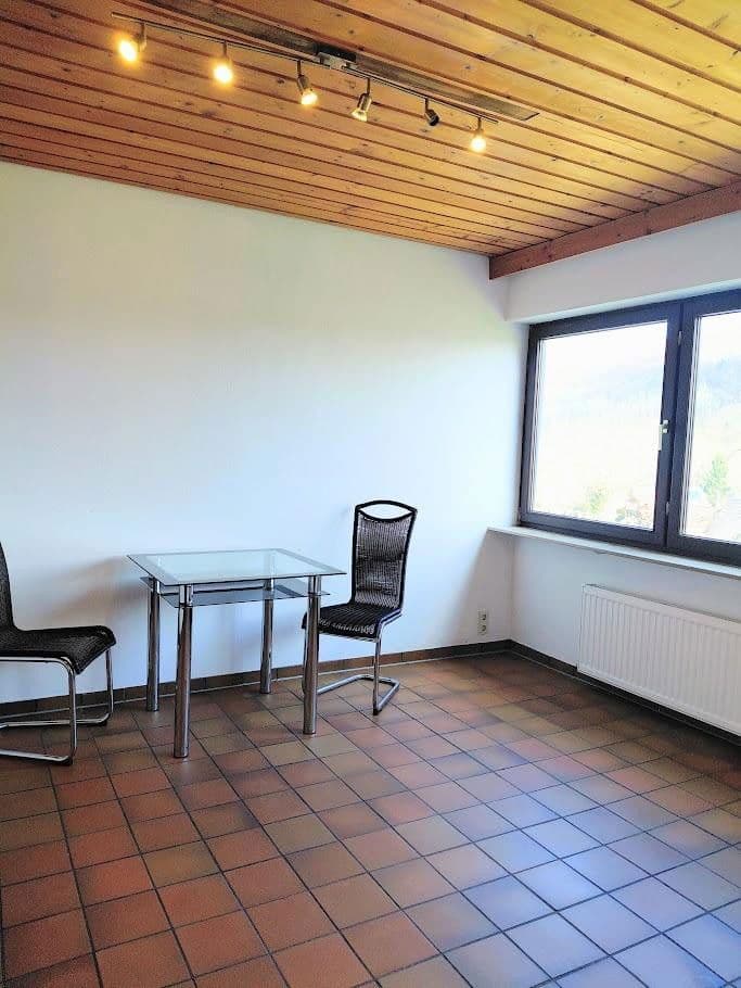 Prenájom bytu 3-izbový 83 m², Mömbris, Bavorsko Prenájom bytu 3-izbový 83 m², Mömbris, Bavorsko