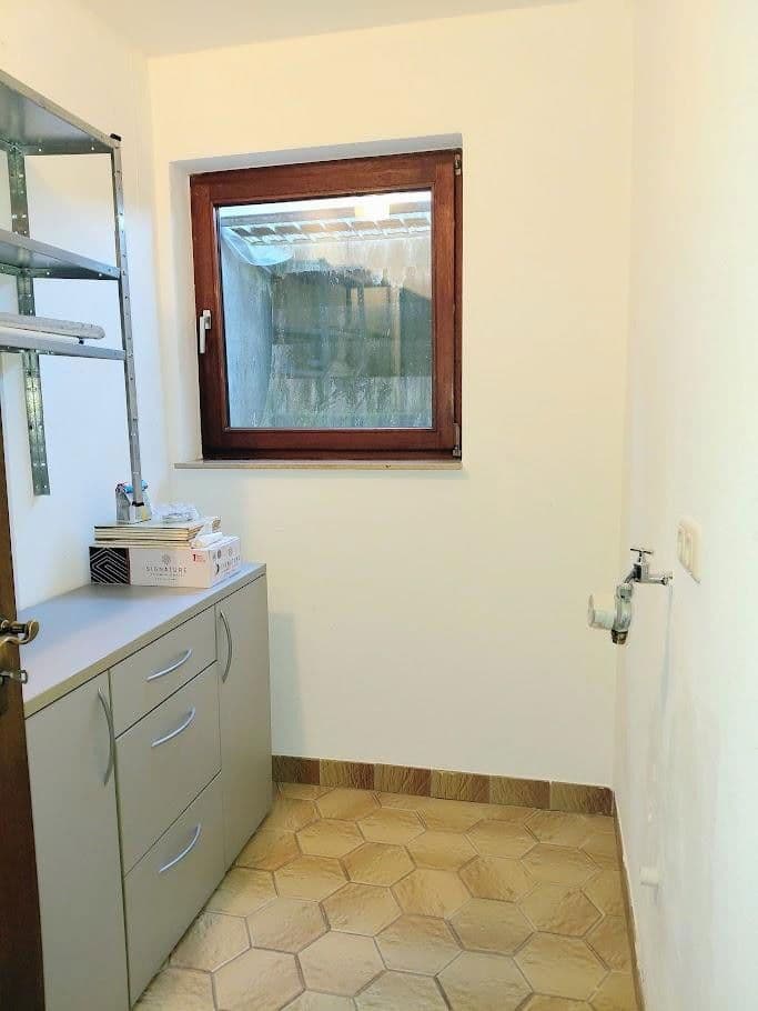 Prenájom bytu 3-izbový 83 m², Mömbris, Bavorsko Prenájom bytu 3-izbový 83 m², Mömbris, Bavorsko