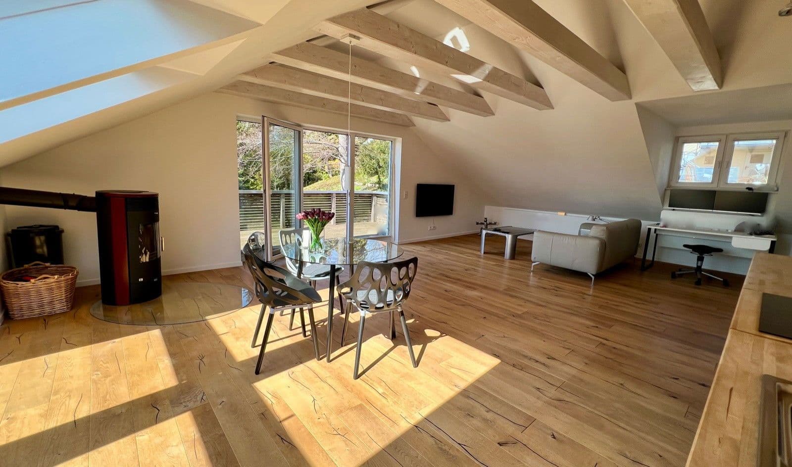 Prenájom bytu 2-izbový 80 m², Sonnenweg 16, Bad Harzburg, Dolné Sasko Prenájom bytu 2-izbový 80 m², Sonnenweg 16, Bad Harzburg, Dolné Sasko