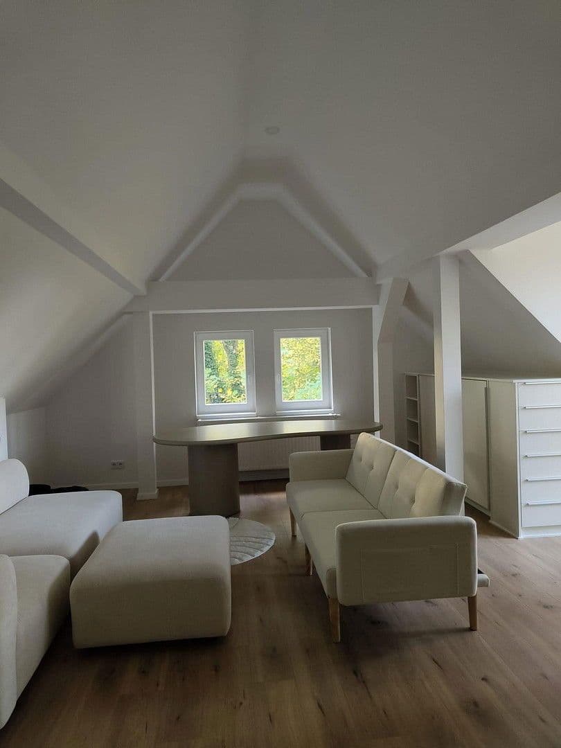 Prenájom domu 215 m², pozemek 300 m², Am Kapellenberg 7b, Bremen St. Magnus, Brémy Prenájom domu 215 m², pozemek 300 m², Am Kapellenberg 7b, Bremen St. Magnus, Brémy