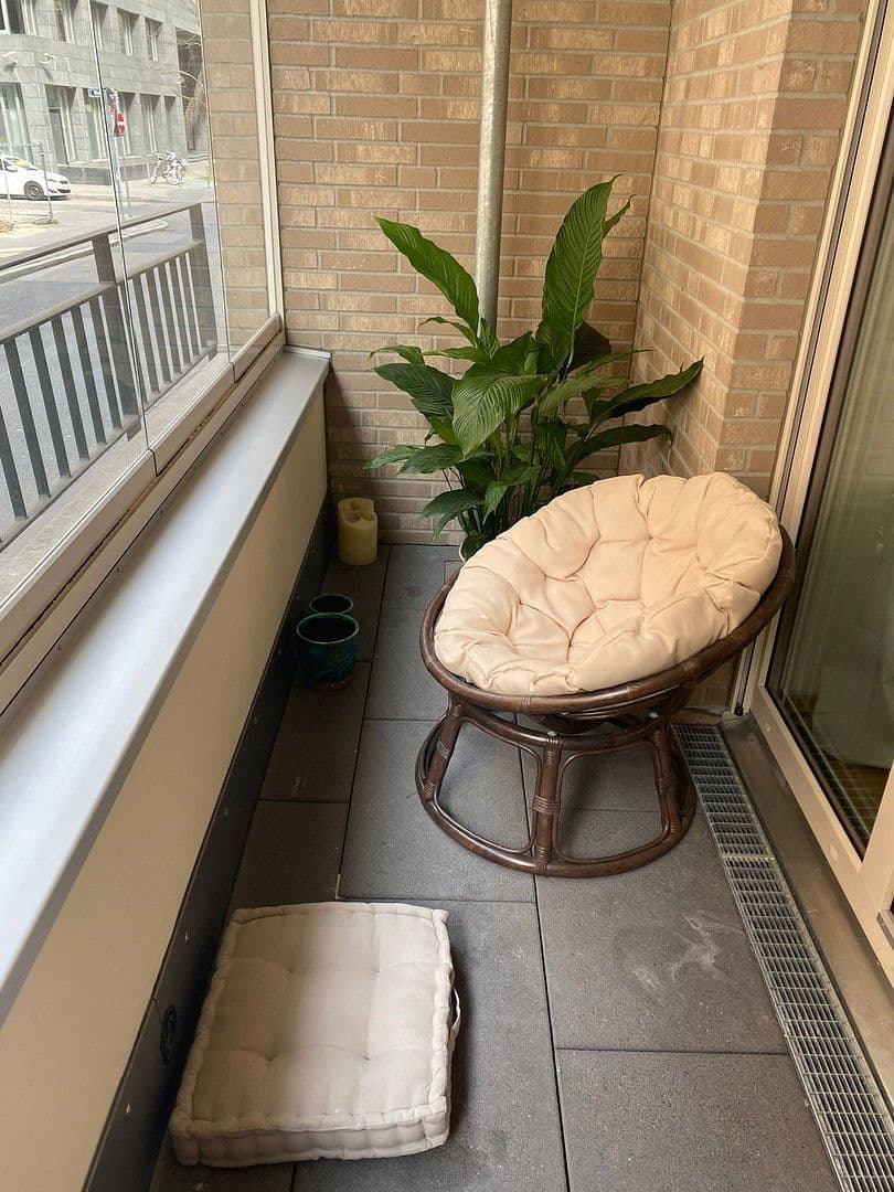 Prenájom bytu 2-izbový 50 m², Frankfurt, Hesensko Prenájom bytu 2-izbový 50 m², Frankfurt, Hesensko