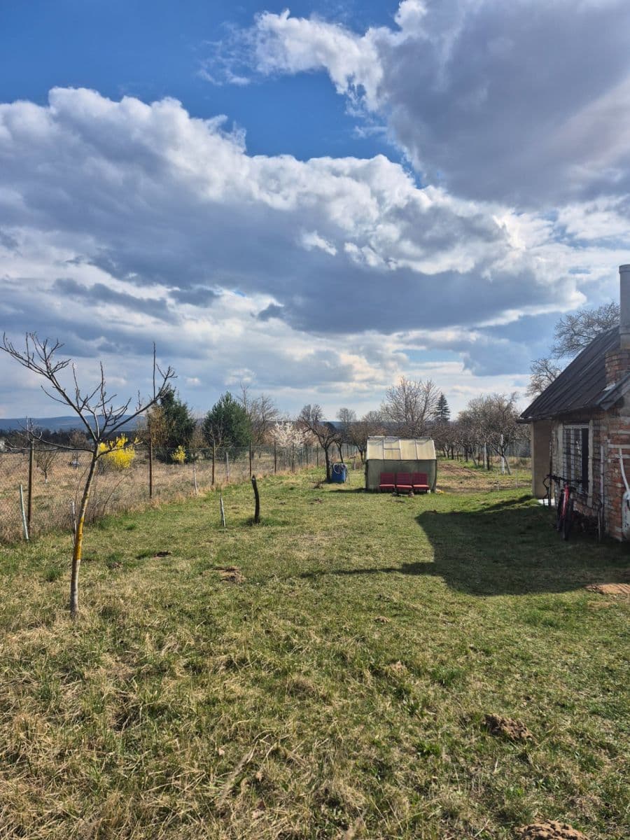 Predaj pozemku 2.950 m², Rohatec, Jihomoravský kraj Predaj pozemku 2.950 m², Rohatec, Jihomoravský kraj