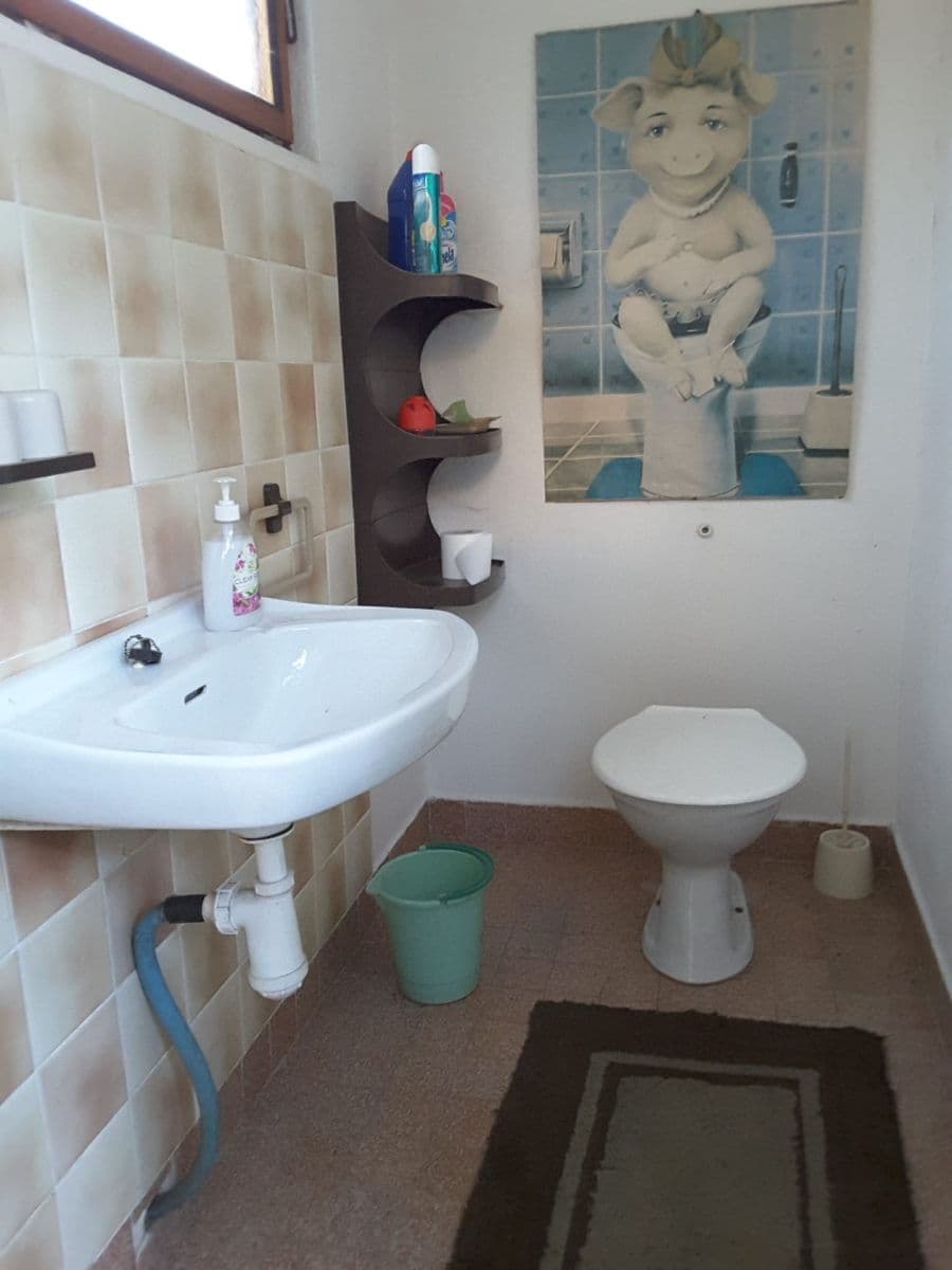 Predaj rekreačného objektu 60 m², pozemek 625 m², Kamenný Přívoz, Středočeský kraj Predaj rekreačného objektu 60 m², pozemek 625 m², Kamenný Přívoz, Středočeský kraj