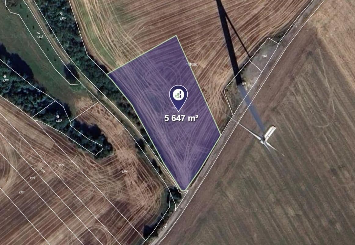 Predaj pozemku 5.647 m², Pchery, Středočeský kraj Predaj pozemku 5.647 m², Pchery, Středočeský kraj