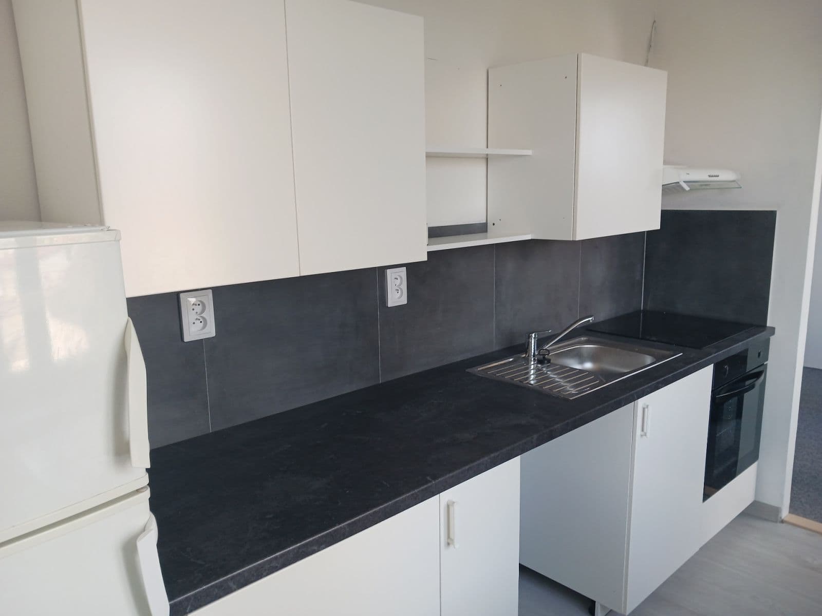 Prenájom bytu 1-izbový 31 m², náměstí SNP, Brno, Jihomoravský kraj Prenájom bytu 1-izbový 31 m², náměstí SNP, Brno, Jihomoravský kraj