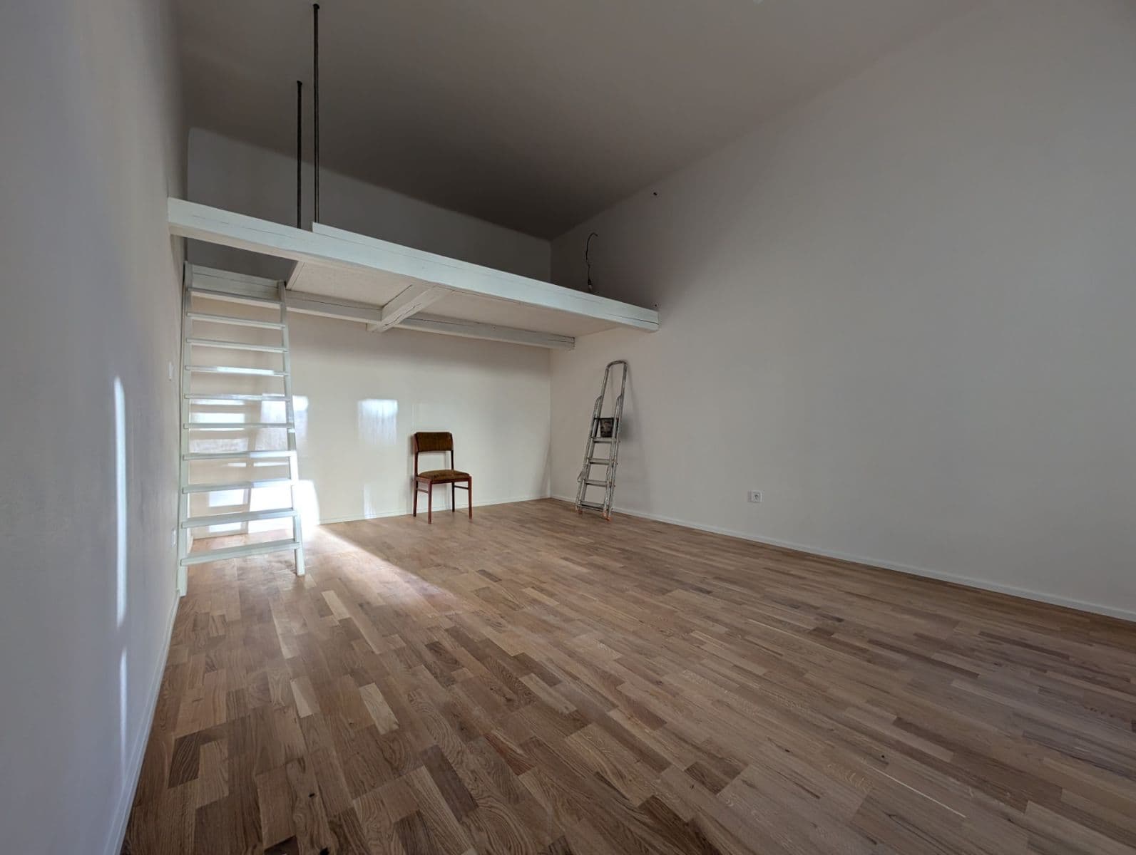 Prenájom bytu 2-izbový 40 m², Veverkova, Praha, Praha Prenájom bytu 2-izbový 40 m², Veverkova, Praha, Praha
