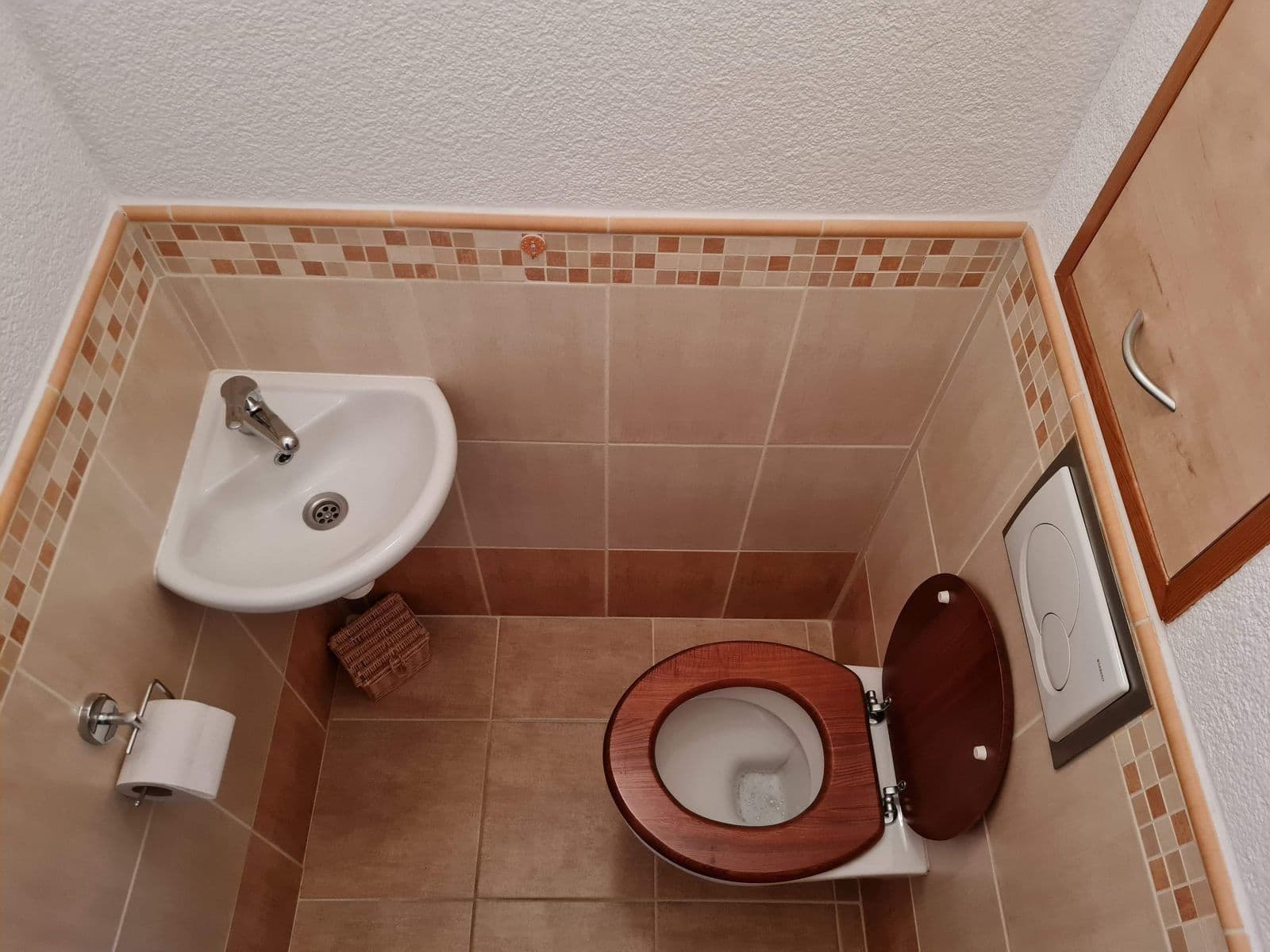Prenájom bytu 3-izbový 72 m², Seifertova, Jeseník, Olomoucký kraj Prenájom bytu 3-izbový 72 m², Seifertova, Jeseník, Olomoucký kraj