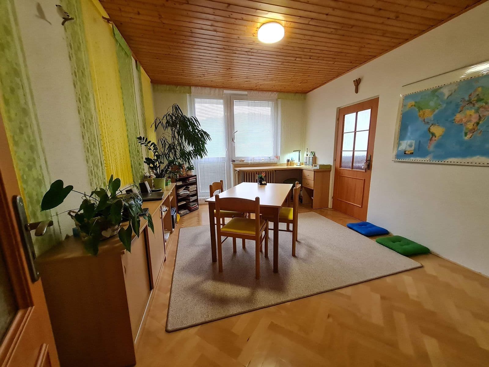 Prenájom bytu 3-izbový 72 m², Seifertova, Jeseník, Olomoucký kraj Prenájom bytu 3-izbový 72 m², Seifertova, Jeseník, Olomoucký kraj
