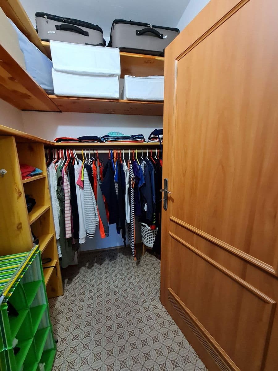 Prenájom bytu 3-izbový 72 m², Seifertova, Jeseník, Olomoucký kraj Prenájom bytu 3-izbový 72 m², Seifertova, Jeseník, Olomoucký kraj