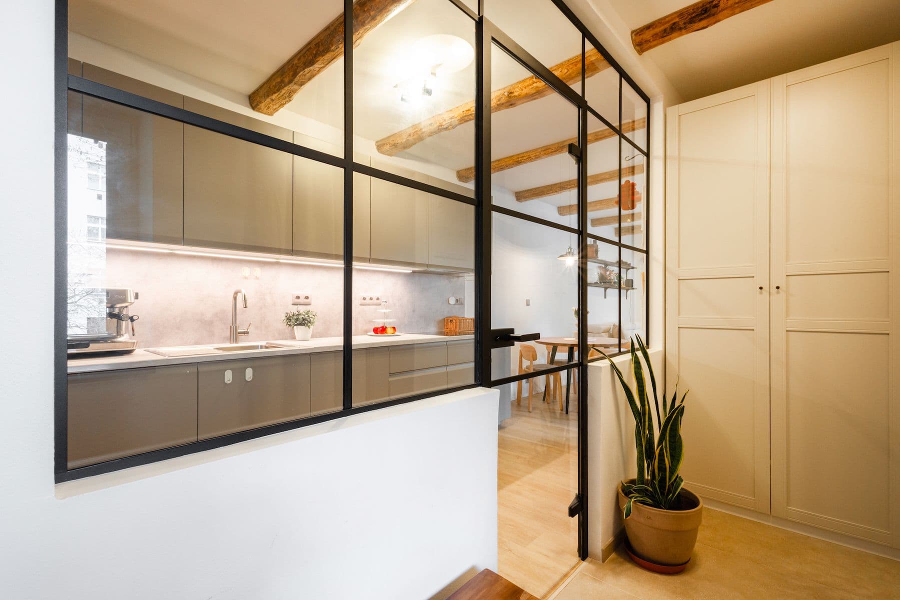 Predaj bytu 2-izbový 114 m², Slavojova, Praha, Praha Predaj bytu 2-izbový 114 m², Slavojova, Praha, Praha