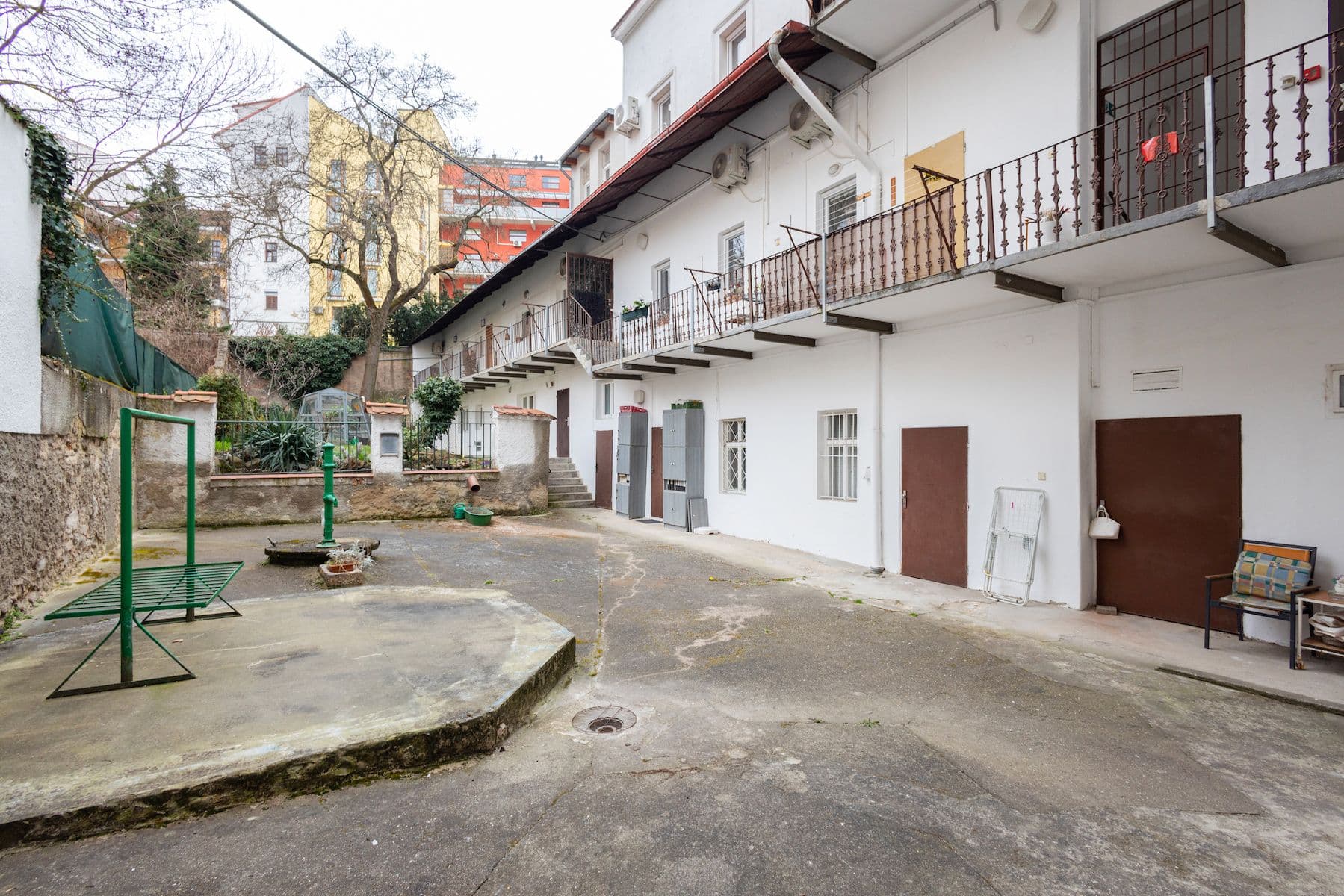 Predaj bytu 2-izbový 114 m², Slavojova, Praha, Praha Predaj bytu 2-izbový 114 m², Slavojova, Praha, Praha