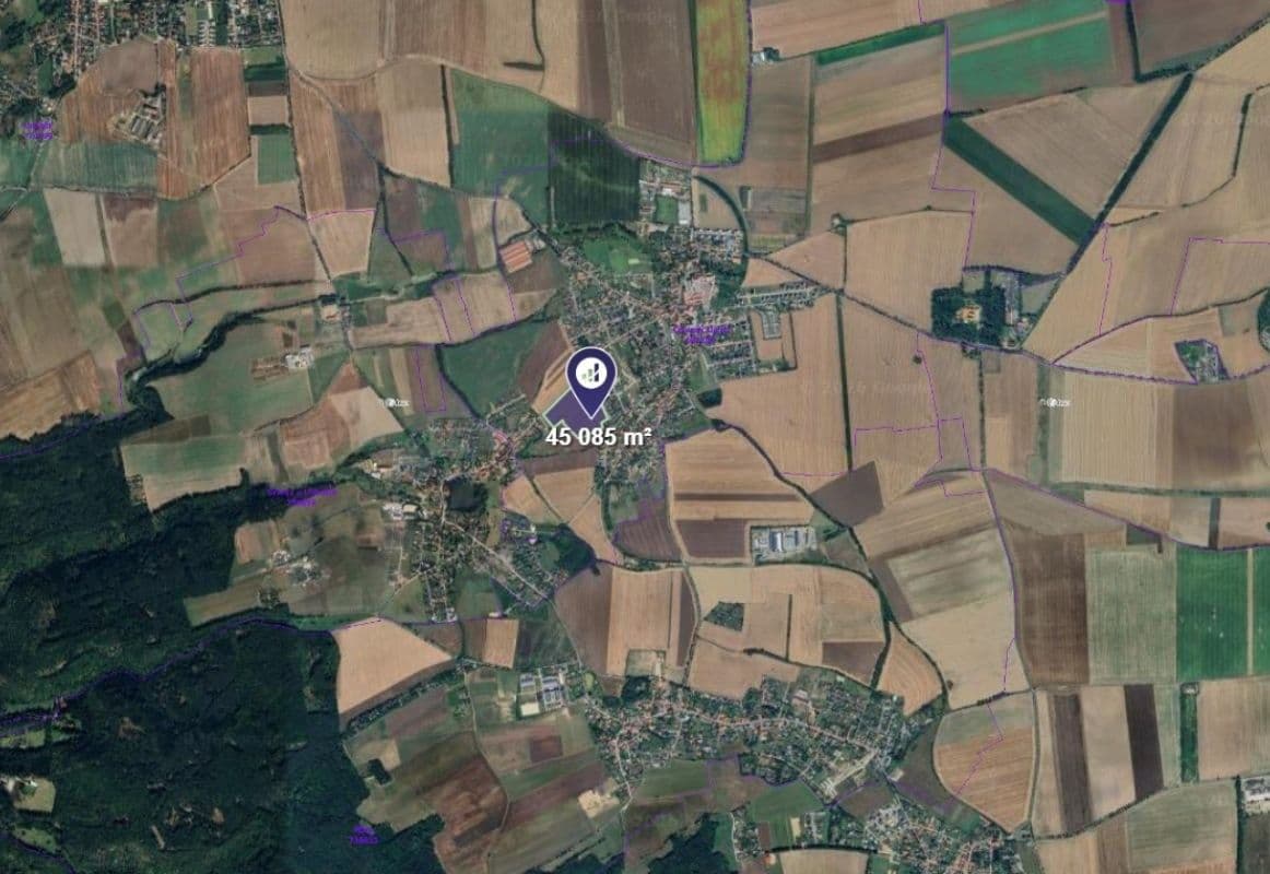 Predaj pozemku 45.085 m², Červený Újezd, Středočeský kraj Predaj pozemku 45.085 m², Červený Újezd, Středočeský kraj