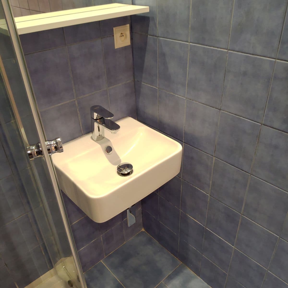 Prenájom bytu 2-izbový 44 m², Ciolkovského, Praha, Praha Prenájom bytu 2-izbový 44 m², Ciolkovského, Praha, Praha