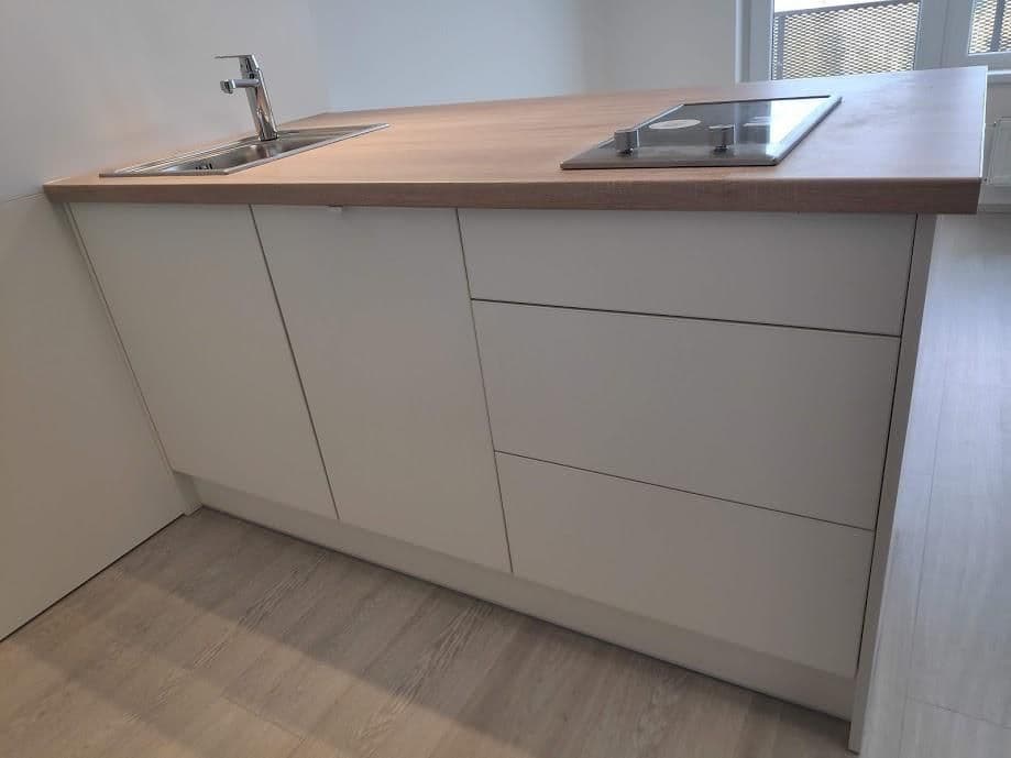 Prenájom bytu 1-izbový 28 m², Honzíkova, Praha, Praha Prenájom bytu 1-izbový 28 m², Honzíkova, Praha, Praha