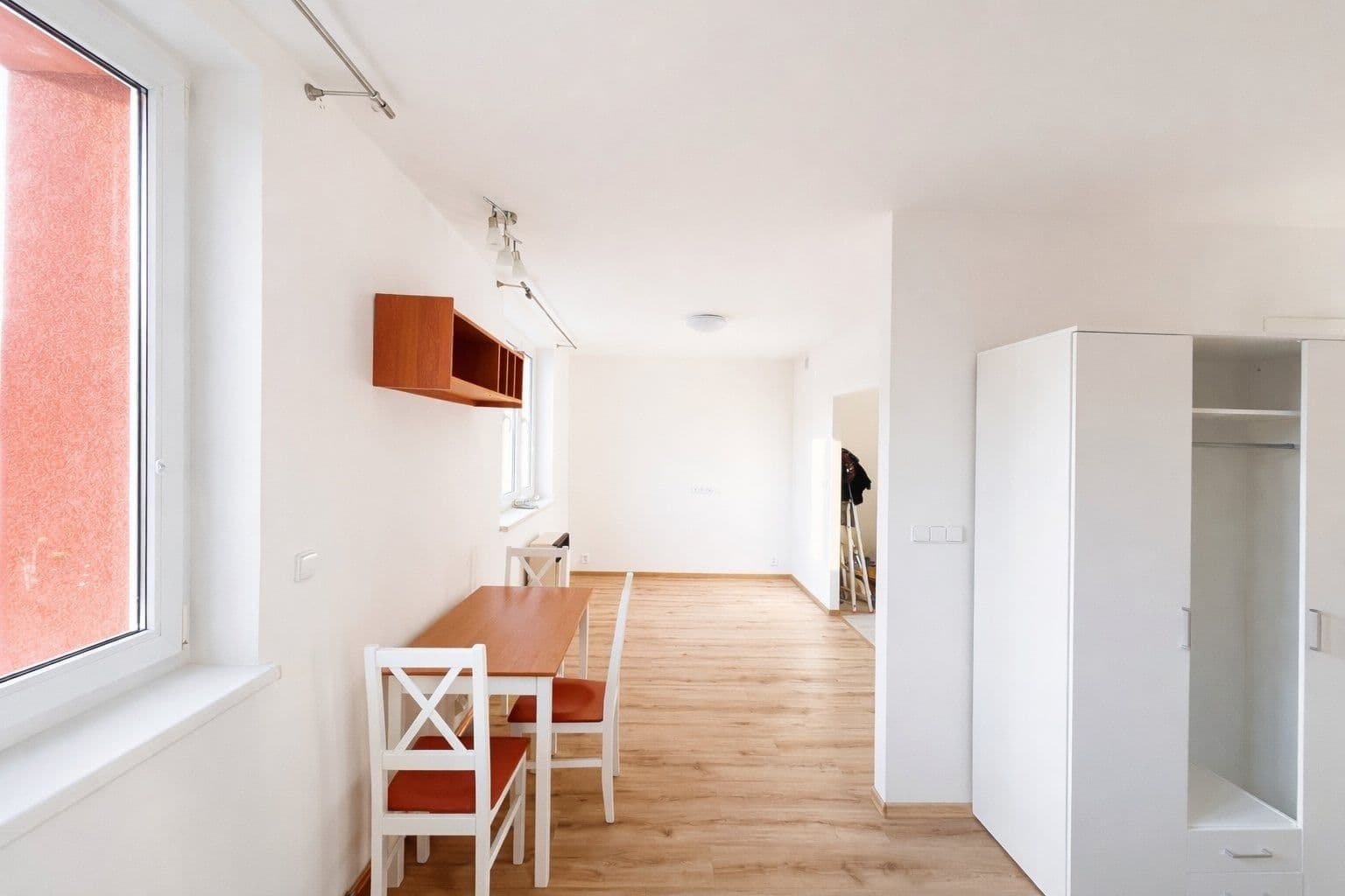 Prenájom bytu 1-izbový 52 m², Roztocká, Velké Přílepy, Středočeský kraj Prenájom bytu 1-izbový 52 m², Roztocká, Velké Přílepy, Středočeský kraj