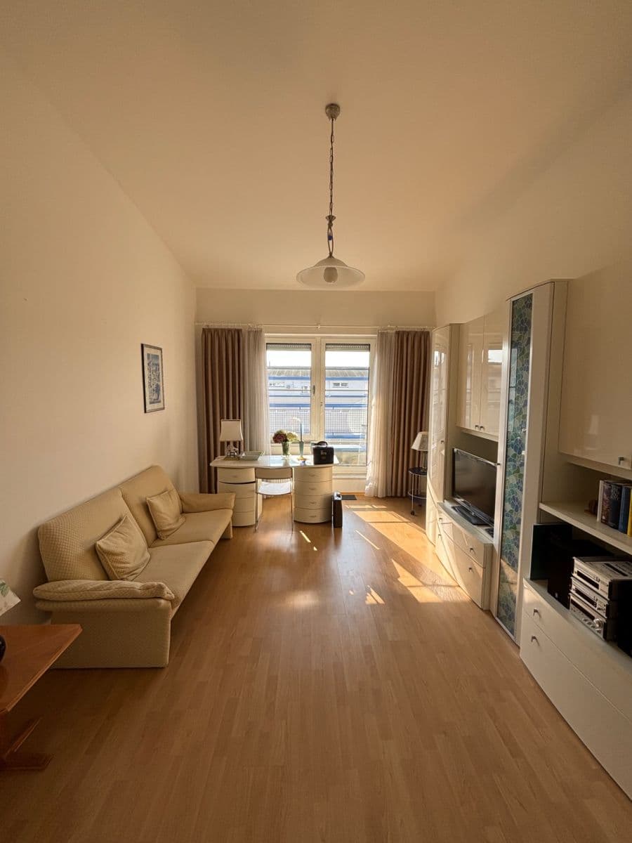 Prenájom bytu 5-izbový 22 m², Příkop, Brno, Jihomoravský kraj Prenájom bytu 5-izbový 22 m², Příkop, Brno, Jihomoravský kraj