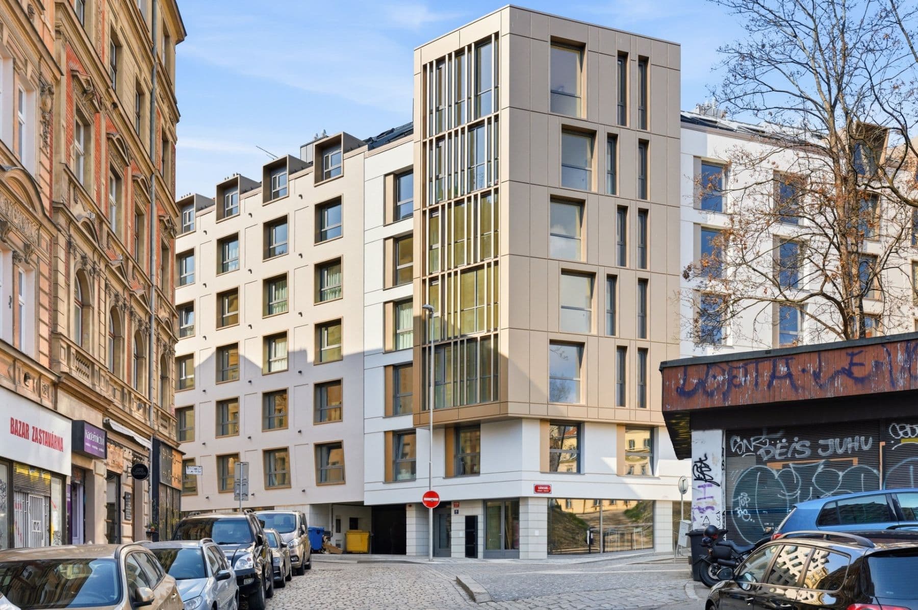 Prenájom bytu 1-izbový 30 m², Krymská, Praha, Praha Prenájom bytu 1-izbový 30 m², Krymská, Praha, Praha