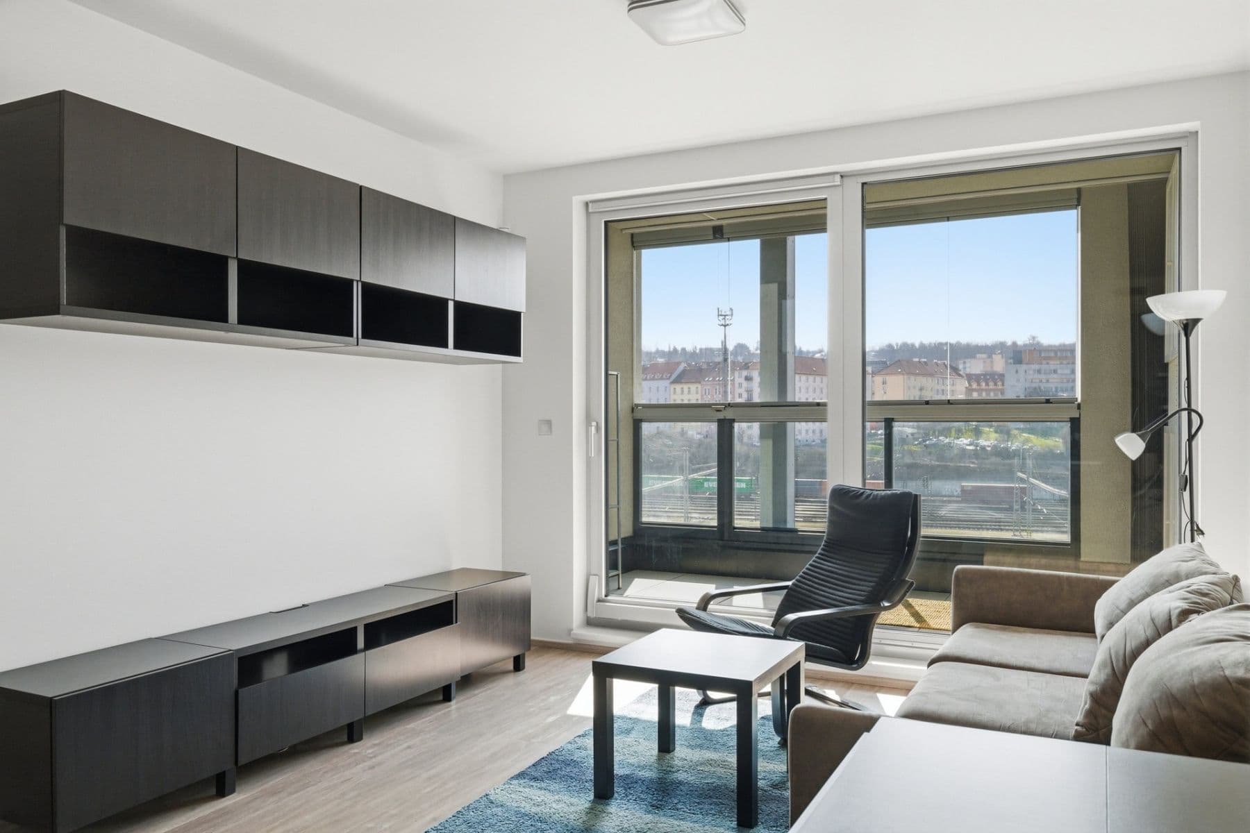 Prenájom bytu 1-izbový 33 m², Českomoravská, Praha, Praha Prenájom bytu 1-izbový 33 m², Českomoravská, Praha, Praha