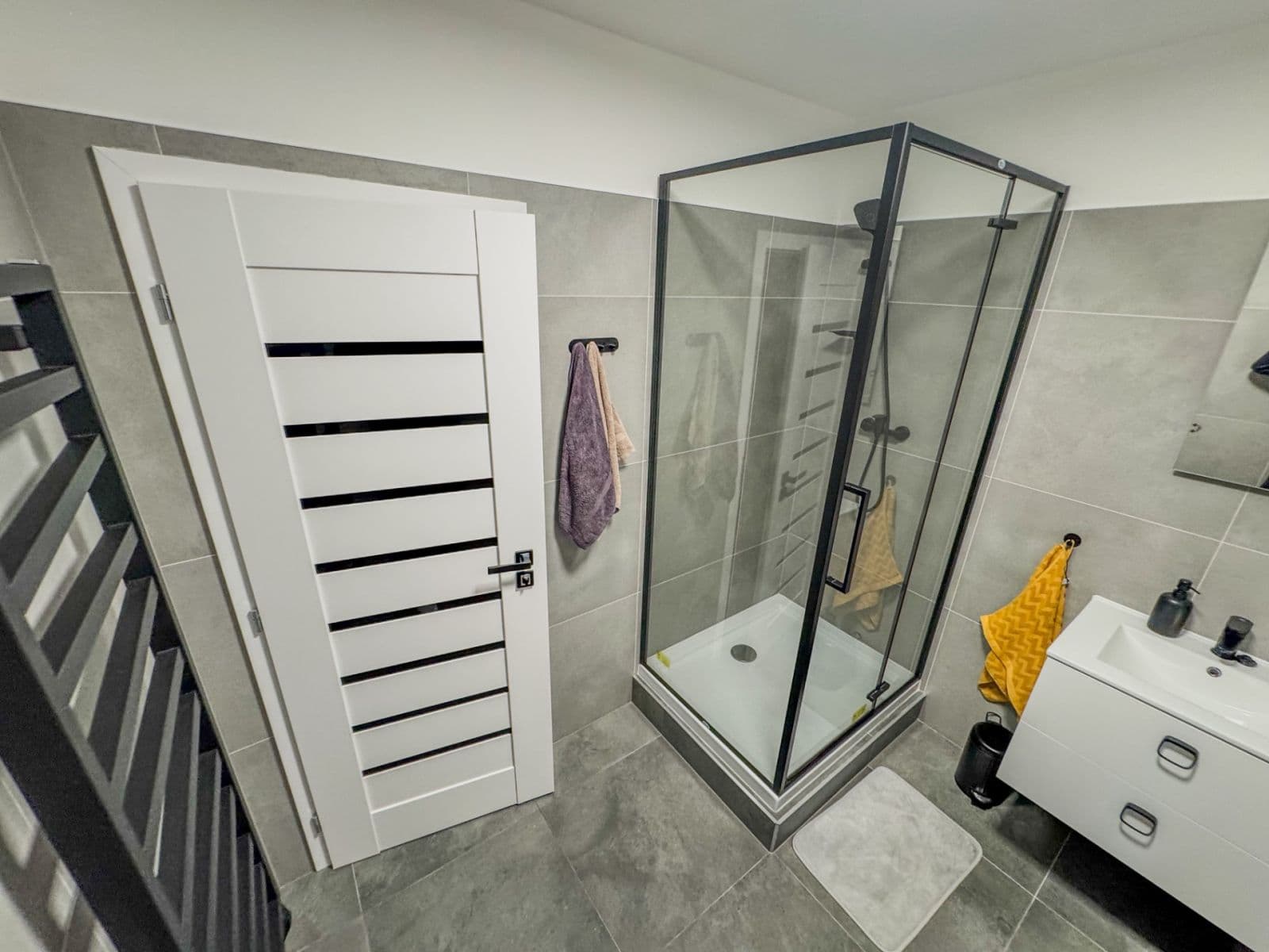 Prenájom bytu 2-izbový 40 m², Deštné v Orlických horách, Královéhradecký kraj Prenájom bytu 2-izbový 40 m², Deštné v Orlických horách, Královéhradecký kraj