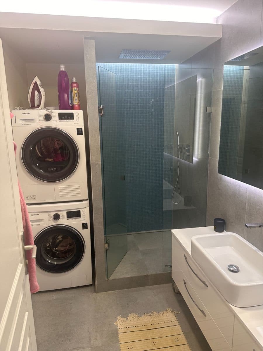 Prenájom bytu 2-izbový 66 m², Cholupická, Praha, Praha Prenájom bytu 2-izbový 66 m², Cholupická, Praha, Praha