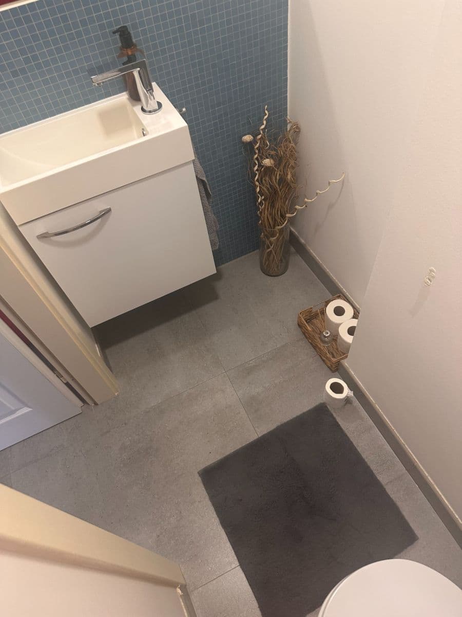 Prenájom bytu 2-izbový 66 m², Cholupická, Praha, Praha Prenájom bytu 2-izbový 66 m², Cholupická, Praha, Praha