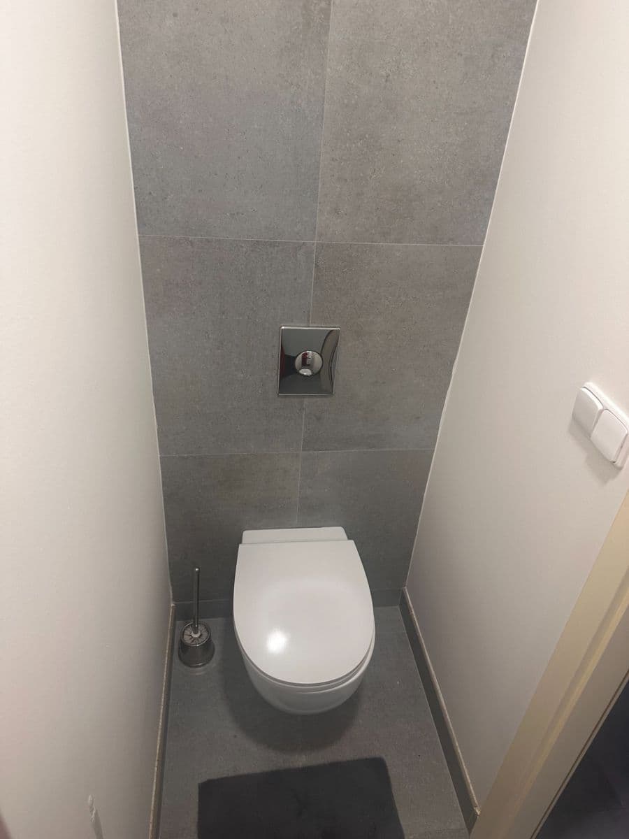 Prenájom bytu 2-izbový 66 m², Cholupická, Praha, Praha Prenájom bytu 2-izbový 66 m², Cholupická, Praha, Praha