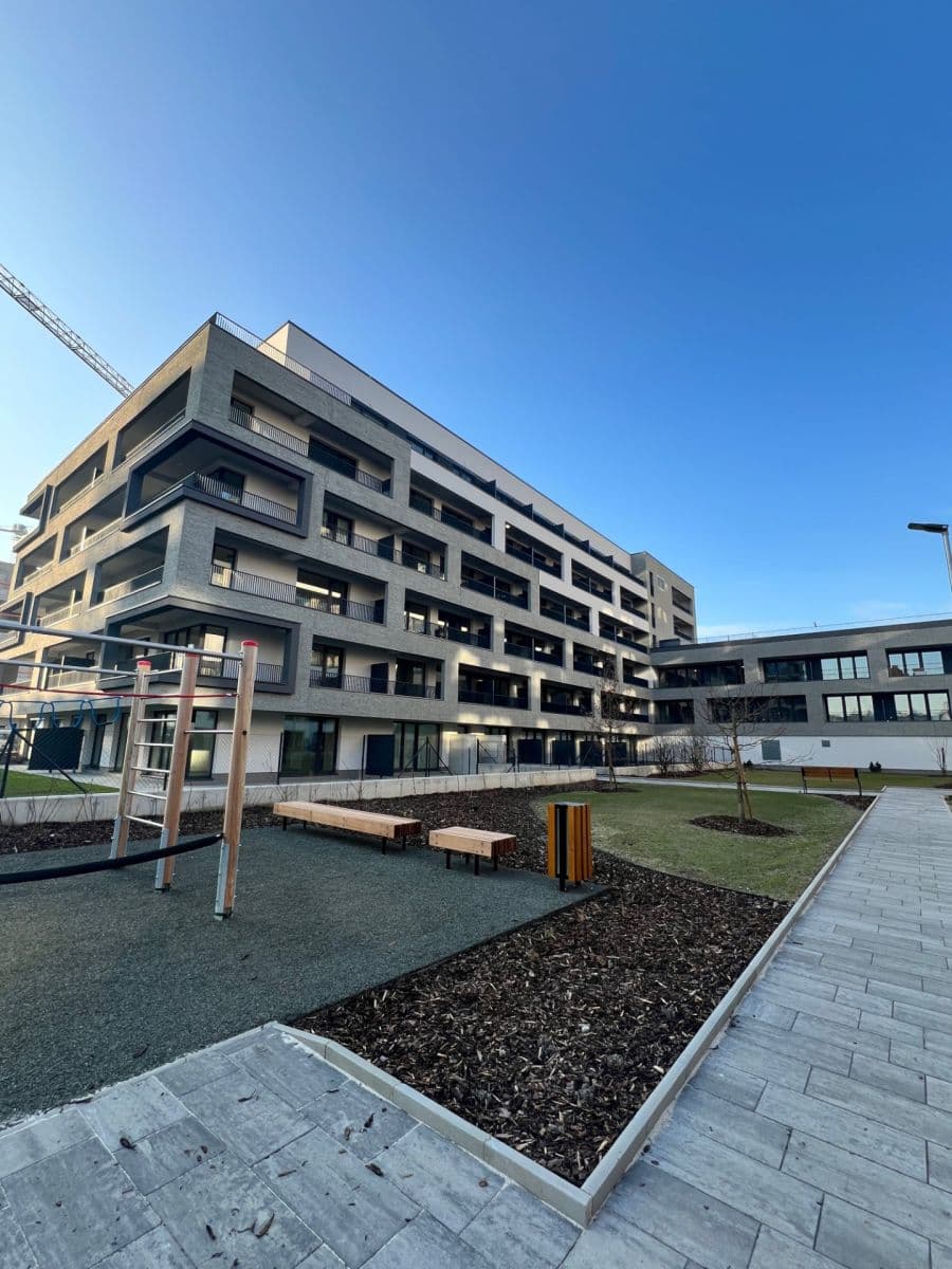 Prenájom bytu 2-izbový 56 m², Poděbradská, Praha, Praha Prenájom bytu 2-izbový 56 m², Poděbradská, Praha, Praha